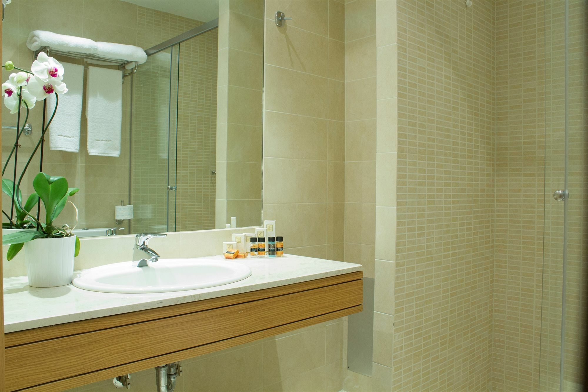Tripoli City Hotel Екстериор снимка